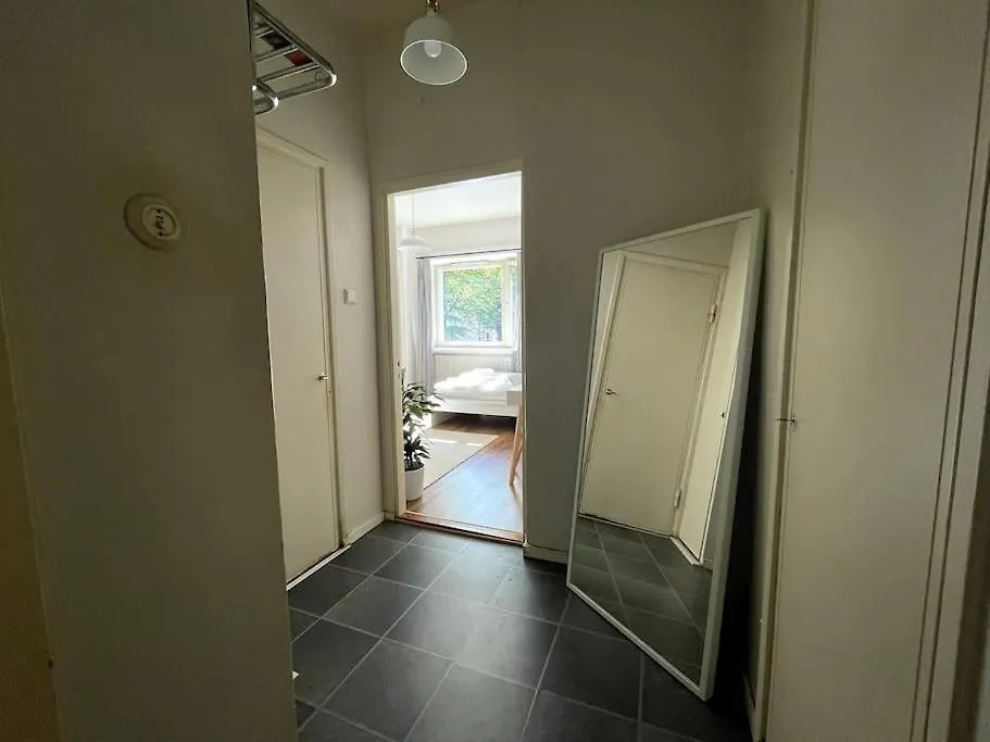 Studio The Vibe / 25Min To Airpt & 5Min To Center Apartamento Helsínquia